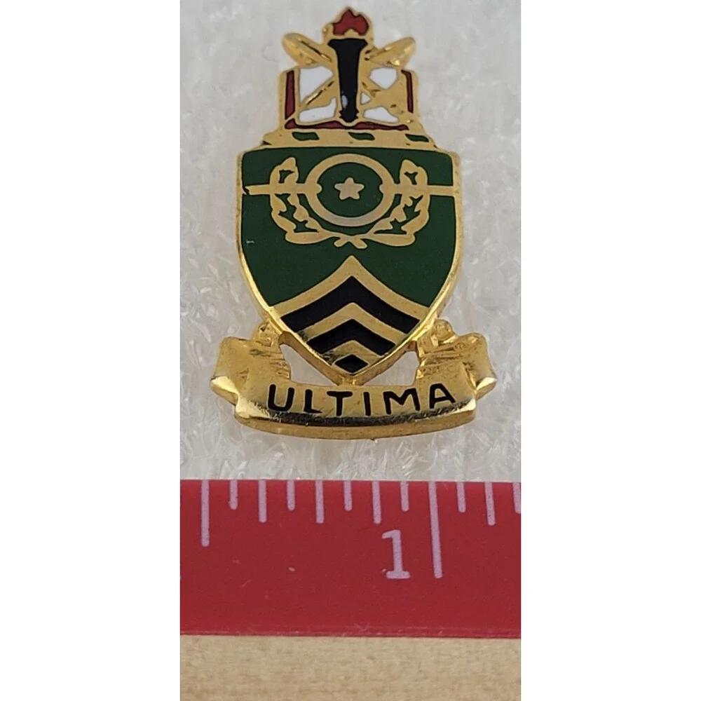 Vintage US Military DUI Pin US Army Sgt Major Academy ULTIMA A-27